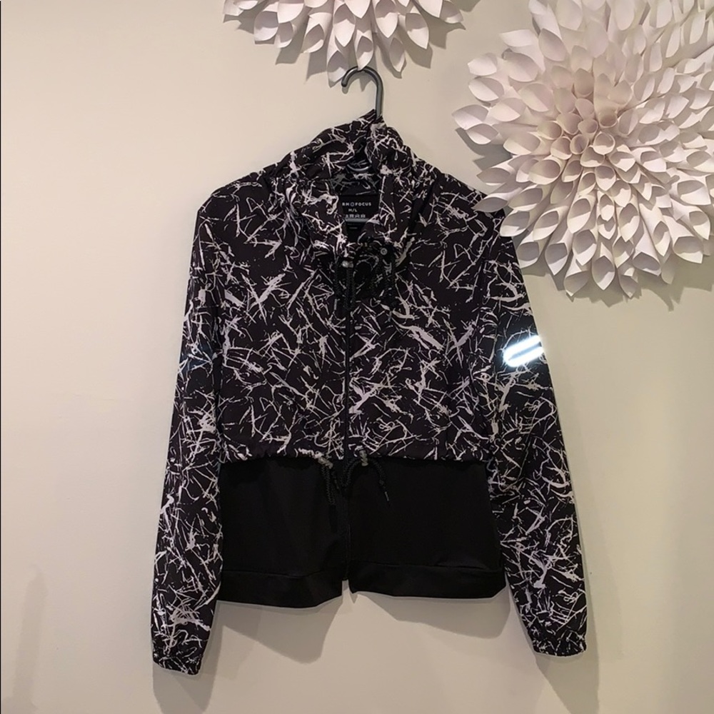 Cute lightweight athletic jacket - Picture 1 of 4